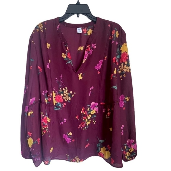 NWT- Old Navy Floral Blouse. Size XXL - Picture 2 of 6